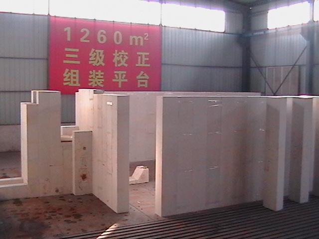 玻璃窑用电熔锆刚玉砖